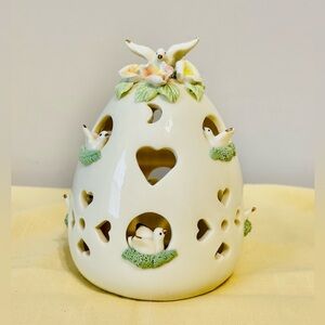 VTG  6” Ceramic Easter Egg Luminary Tea Light Candle Holder Flowers Hearts Doves